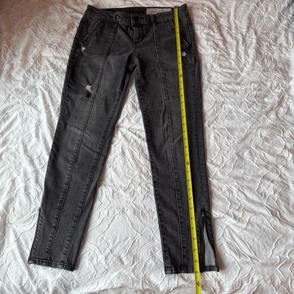 Treasure & Bond Gray Black Distressed Denim Jeans with Zipper Ankle - Picture 6 of 11
